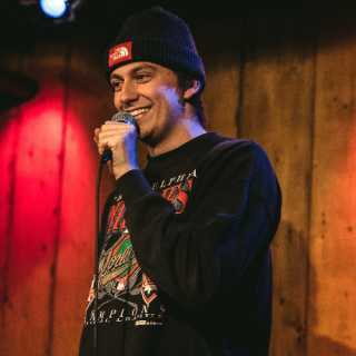 Harry Settel, stand-up comedian